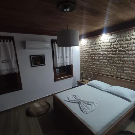 Apartment Eni Entire Parking On Site