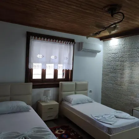 Apartment Eni Entire Parking On Site Berat