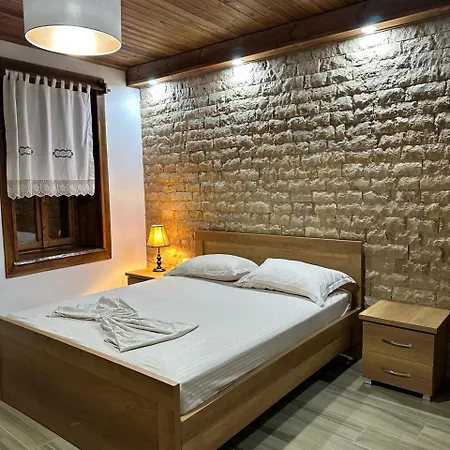 Eni Entire Parking On Site Appartement