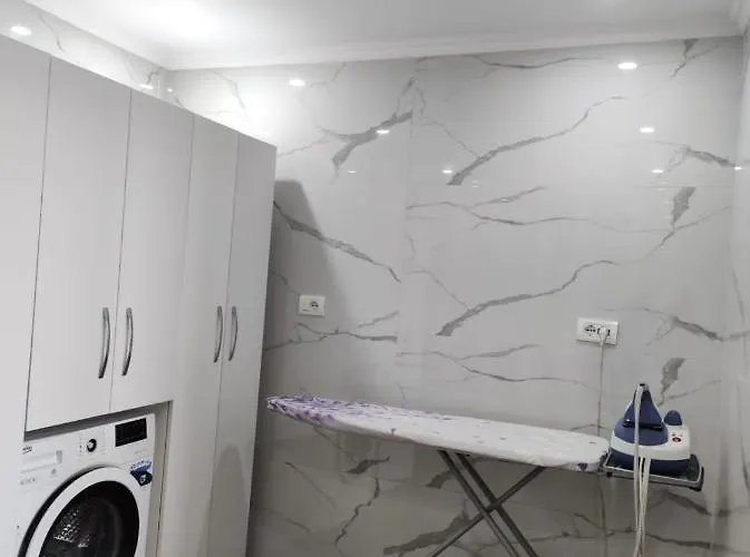 Appartement Eni Entire Parking On Site *