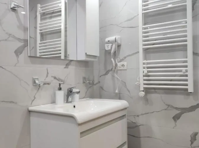 Eni Entire Parking On Site Appartement *