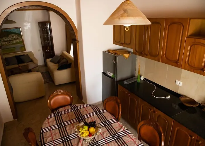 Eni Entire Parking On Site Appartement *