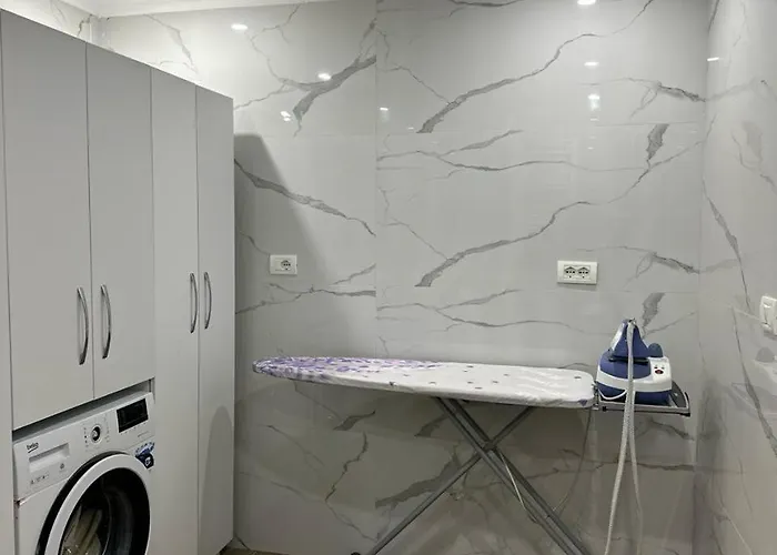 Eni Entire Parking On Site Appartement *